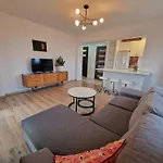 Sky Przy Aqua Parku דירה צ'סטוצ'ובה